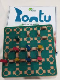 Le Pontu est un excellent jeu de plateau de réflexion et de stratégie
